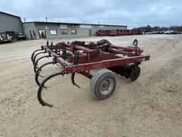 CASE 6500 CHISEL PLOW