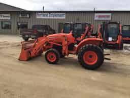 2016 KUBOTA L3301HST TRACTOR