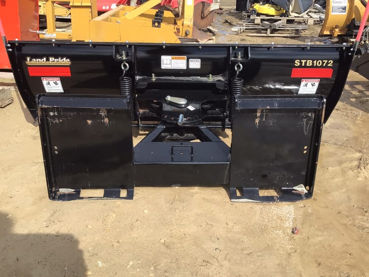 2022 LANDPRIDE STB1072
