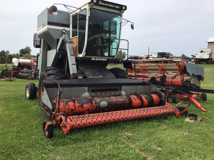 1978 GLEANER M2