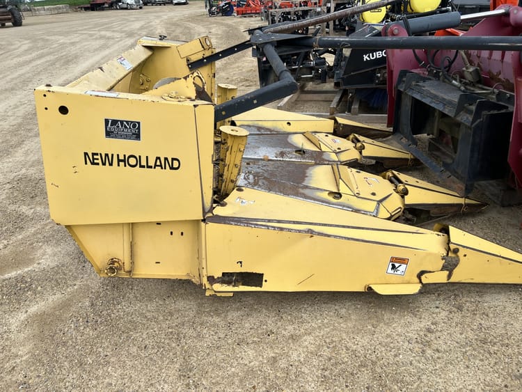 NEW HOLLAND 3PN CORN HEAD