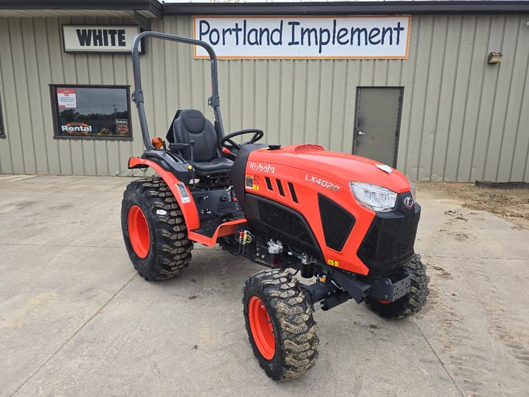 2024 KUBOTA LX4020HSD TRACTOR