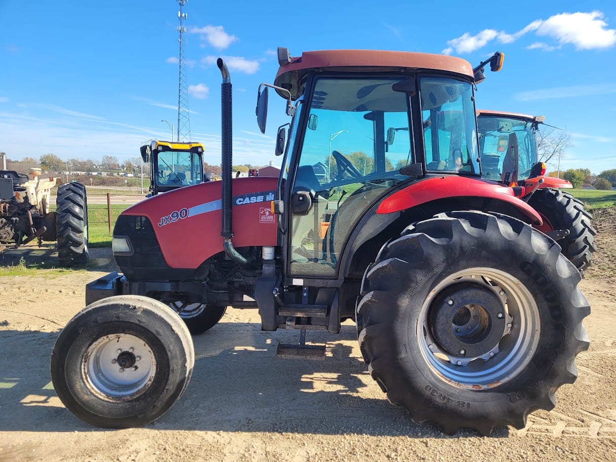 2007 CaseIH JX90 Tractor