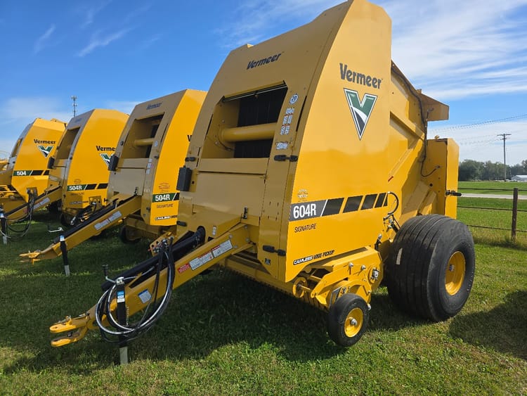 2023 VERMEER 604R BALER