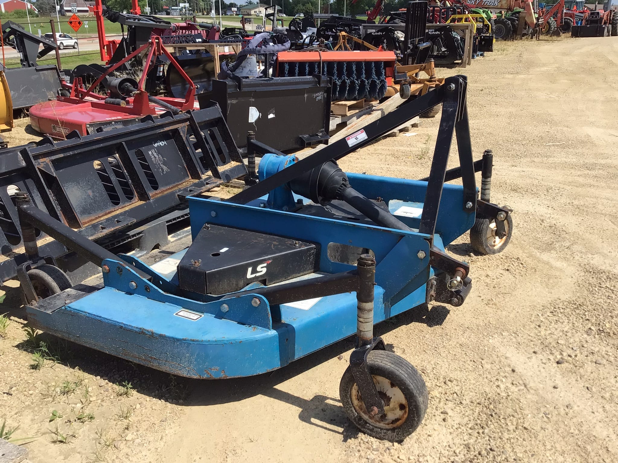 LS 3100-72 ROTARY MOWER
