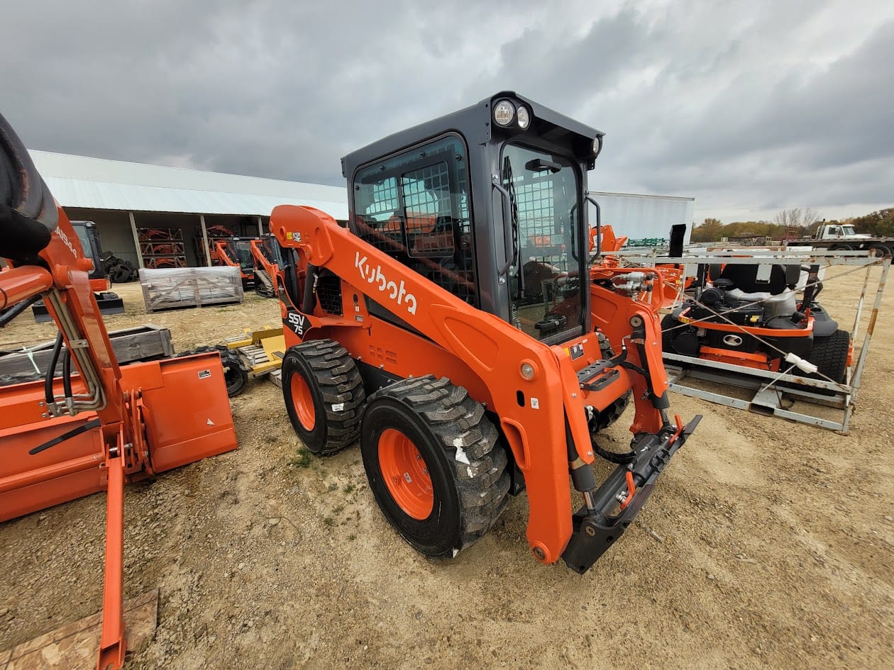 2025 Kubota SSV75HRC skid steer for sale in Cashton WI at Portland Implement