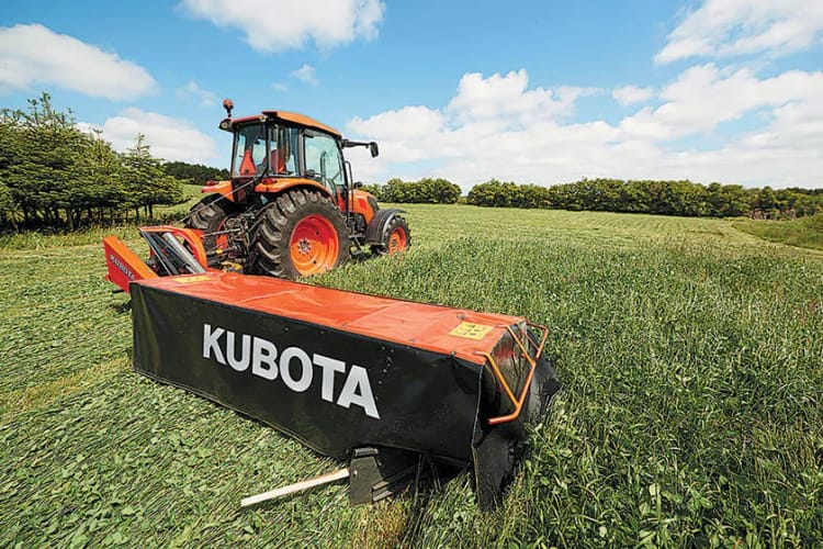 Kubota DM2028 disc mower for sale in Cashton WI at Portland Implement