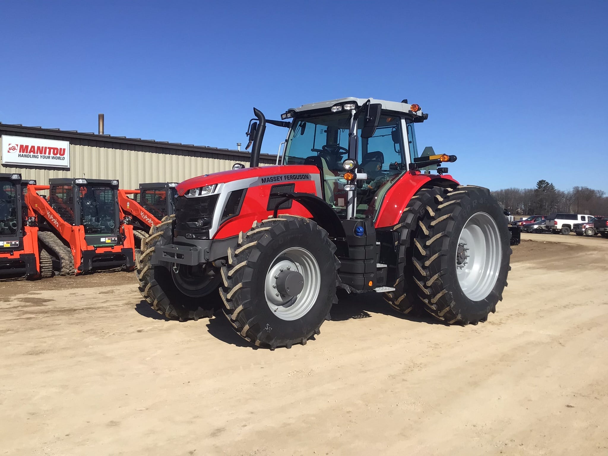 MASSEY FERGUSON MF7S.210 TRACTOR