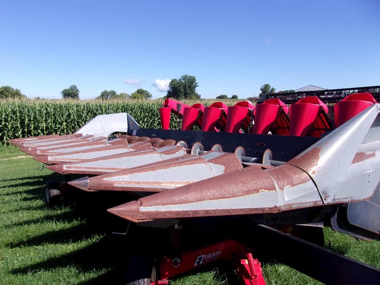 GLEANER R830