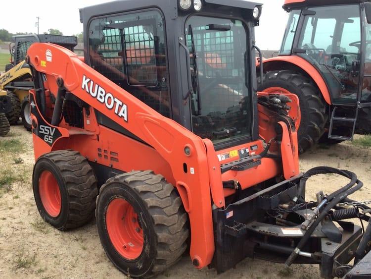 2019 KUBOTA SSV65 51857