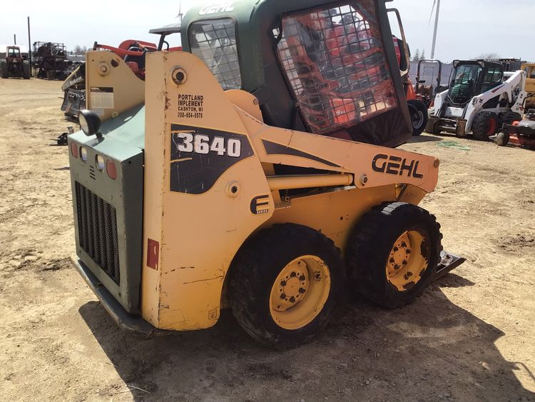 GEHL 3640 SKIDLOADER