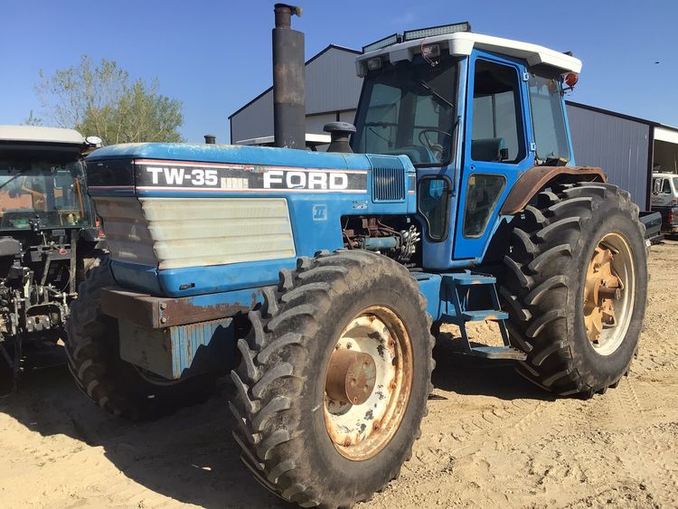 1987 FORD TW35